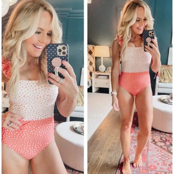 Summersalt Ruffle Oasis One-Piece Swimsuit . Size 8 - Picture 3 of 4